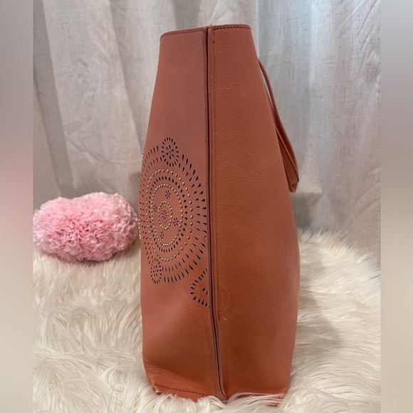 Madison West Tote Bag - Picture 3 of 15